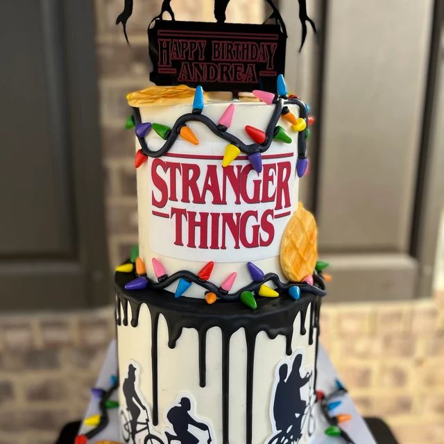 Stranger things cake toppers